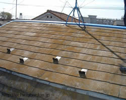 コロニアル屋根から新規コロニアル屋根へのリフォーム1