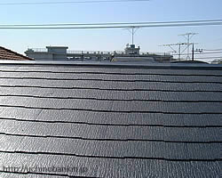 コロニアル屋根を撤去して新規のコロニアル屋根にリフォームした事例