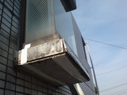 出窓板金巻きリフォーム工事(ガルバリウム鋼板）1